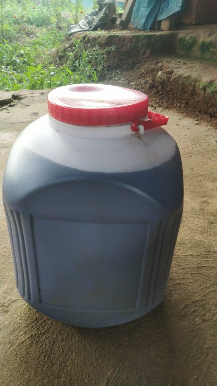 Can of jaggery sagara